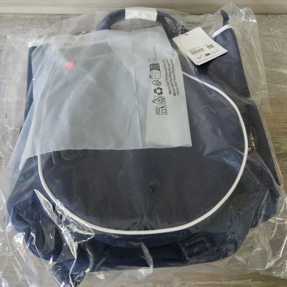 Lululemon Racket Bag Backpack Tote Blue White Cotton Canvas Convertible 19L NEW - Picture 13 of 16